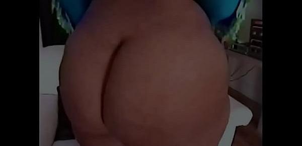  Sexy Redd - Country Girl With a HUGE ASS - MEGA BOOTY - INSANE BUTT - BLACK BBW